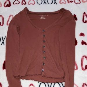 Maroon long sleeve cropped shirt